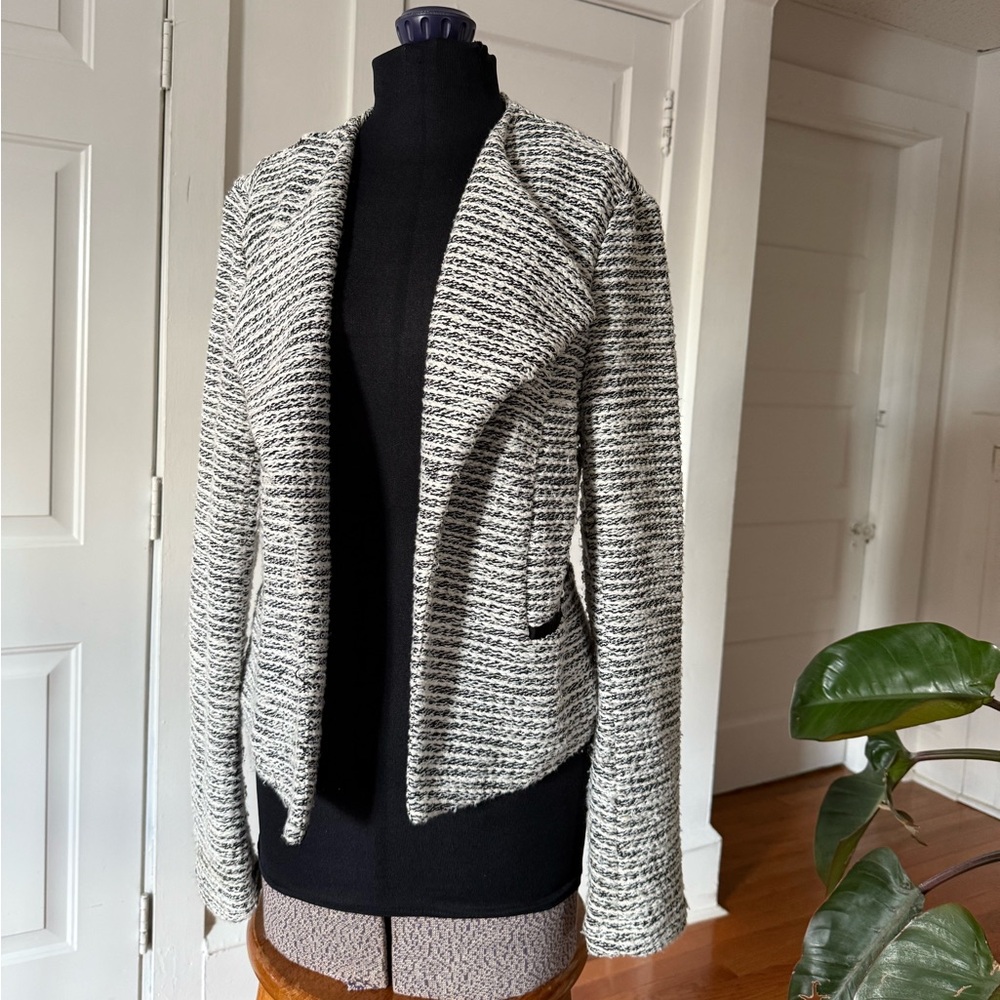 LOFT Women's Textured Black and White Blazer